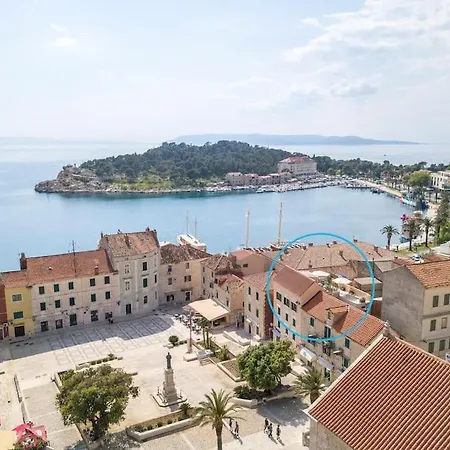 The Square Makarska, Lux App In The Heart Of The Apartamento Makarska