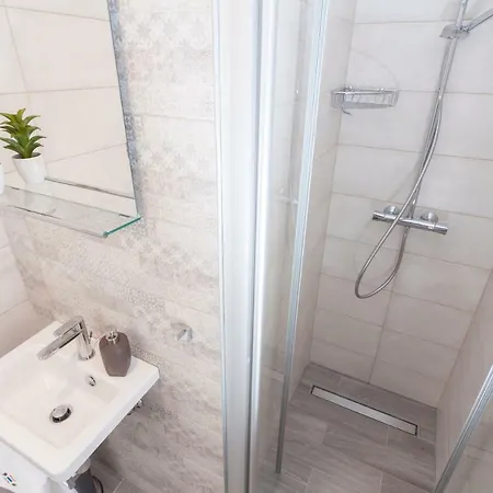 Apartamento The Square Makarska, Lux App In The Heart Of The