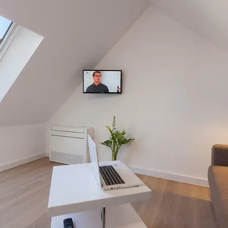 Apartamento The Square Makarska, Lux App In The Heart Of The
