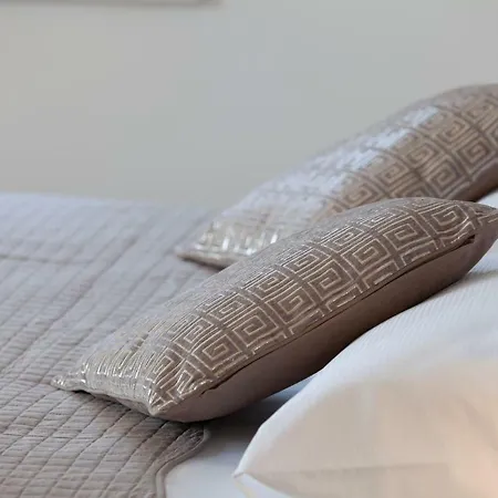 Apartamento The Square Makarska, Lux App In The Heart Of The *