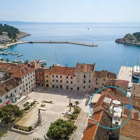 The Square Makarska, Lux App In The Heart Of The Apartamento Makarska